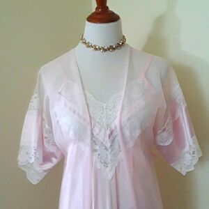 VINTAGE 1970s Peignoir set, sexy romantic night gown and robe set size S